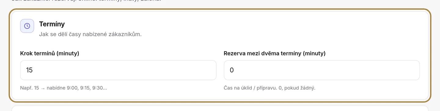 Termíny: krok a prodleva.
