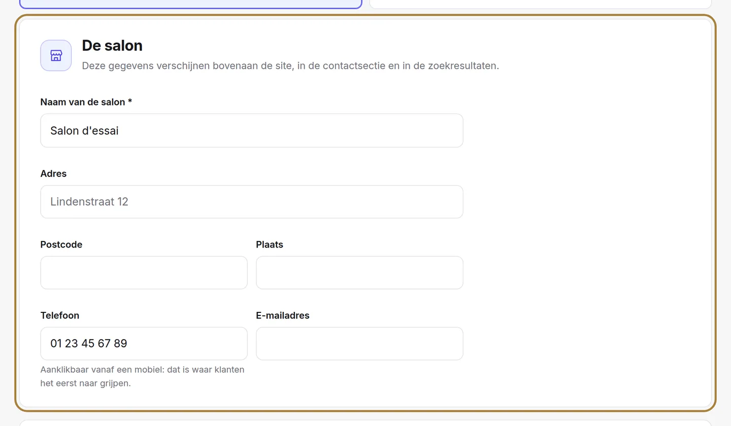 Het formulier: adres, telefoon, e-mail, sociale media.